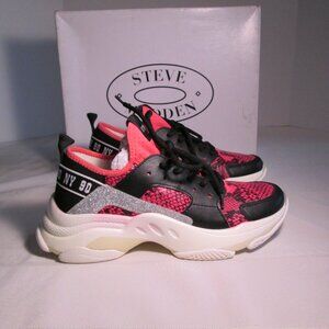 RARE!! Steve Madden Ajax Red Snake Print Sneakers Sz 8.5 NIB